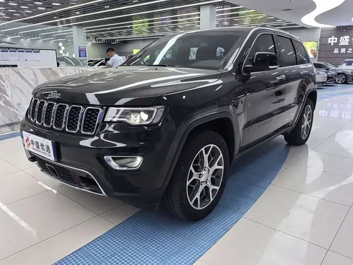 Jeep Grand Cherokee 2021, арт. CN-3563416 — фото 1