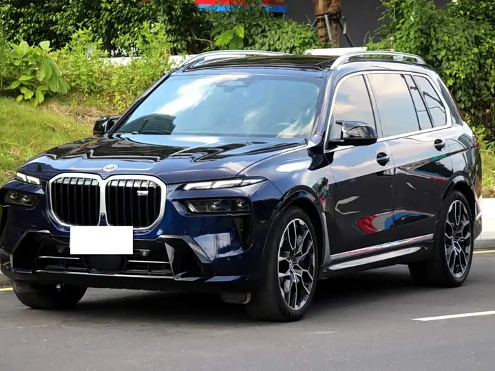 BMW X7 2023, арт. CN-3564580 — фото 1