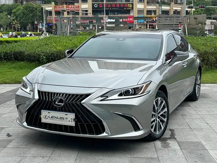 Lexus ES 2022, арт. CN-3564787 — фото 1
