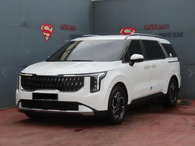 Kia Carnival 2023, арт. KR-3571727 — фото 1