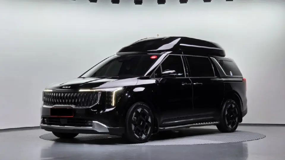 Kia Carnival 2023, арт. KR-3572002 — фото 1