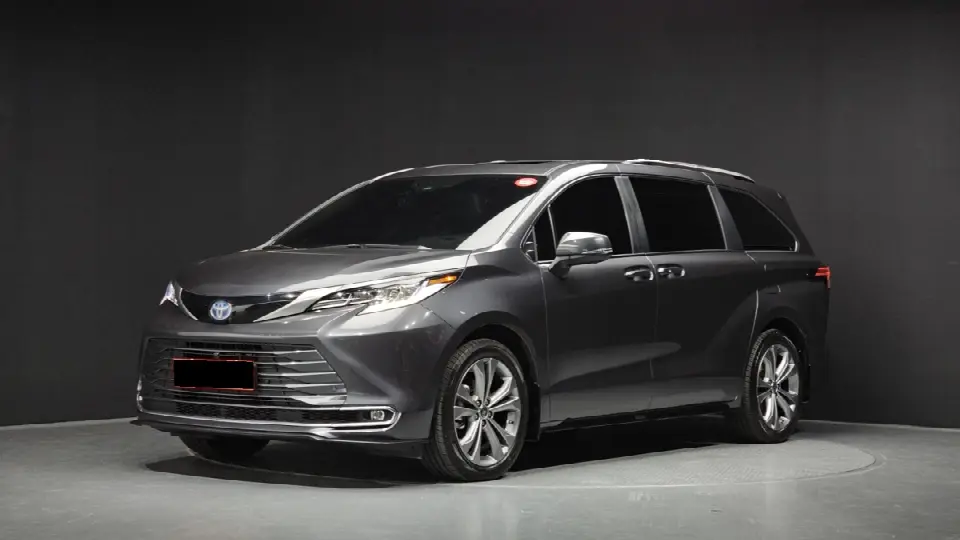 Toyota Sienna 2020, арт. KR-3579910 — фото 1