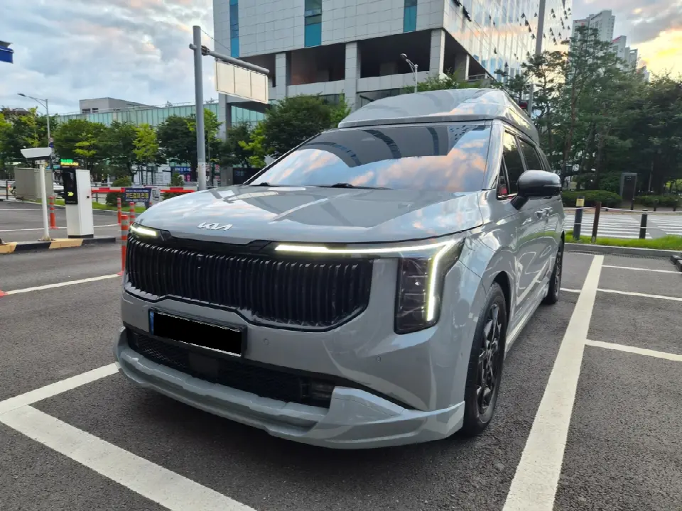 Kia Carnival 2023, арт. KR-3580321 — фото 1
