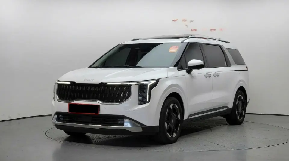 Kia Carnival 2023, арт. KR-3580483 — фото 1