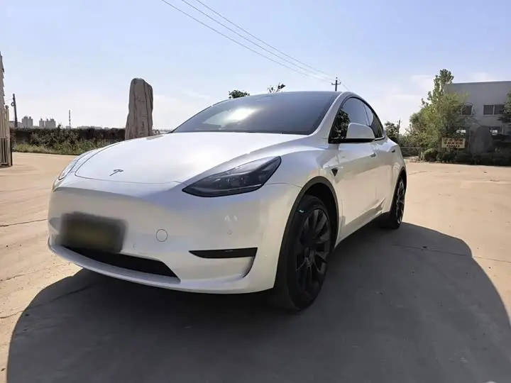 Tesla Model Y 2023, арт. CN-3581253 — фото 1