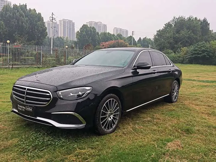 Mercedes-Benz E-Class 2022, арт. CN-3581701 — фото 1