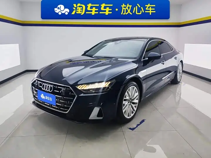 Audi A7L 2024, арт. CN-3581908 — фото 1