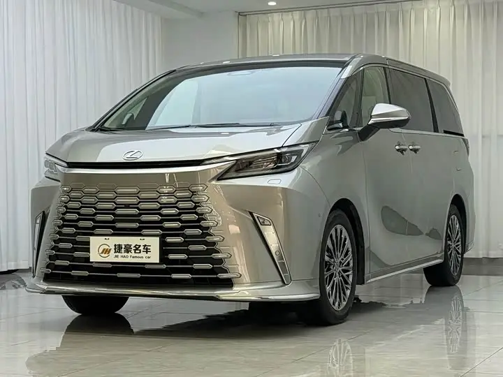 Lexus LM 2023, арт. CN-3581914 — фото 1