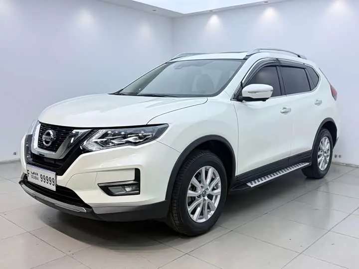 Nissan X-Trail 2023, арт. CN-3581925 — фото 1