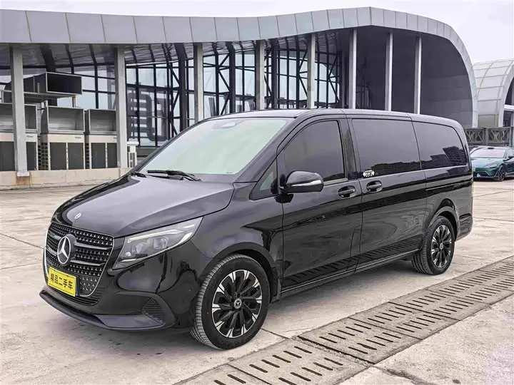 Mercedes-Benz V-Class 2024, арт. CN-3582273 — фото 1