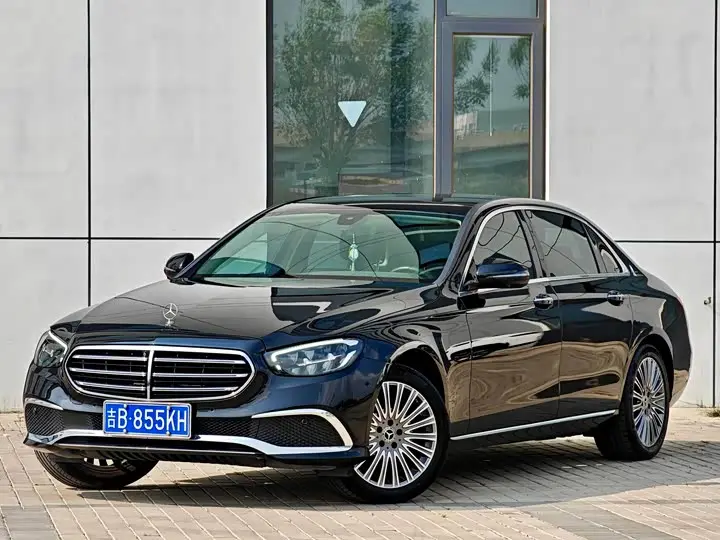 Mercedes-Benz E-Class 2023, арт. CN-3582827 — фото 1