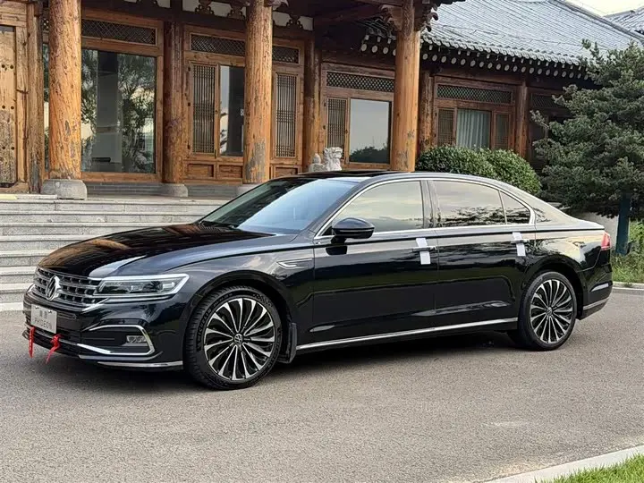 Volkswagen Phideon 2021, арт. CN-3582900 — фото 1