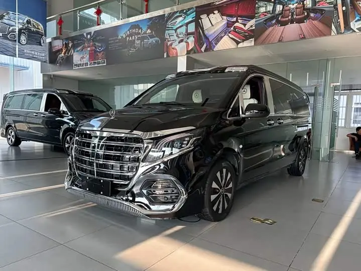 Mercedes-Benz Vito 2023, арт. CN-3583045 — фото 1