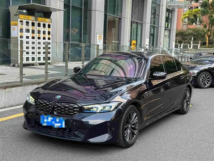 BMW 3 Series 2023, арт. CN-3583467 — фото 1