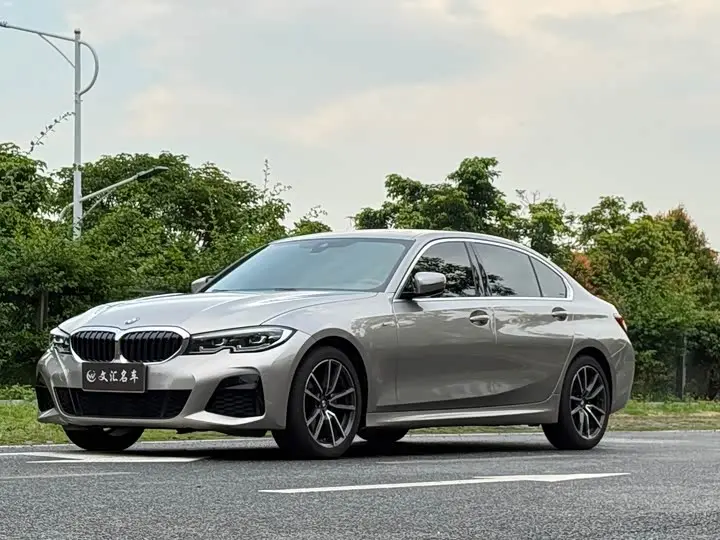 BMW 3 Series 2022, арт. CN-3583557 — фото 1