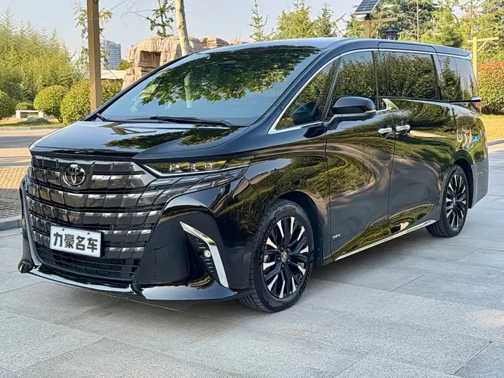 Toyota Alphard 2024, арт. CN-3584129 — фото 1
