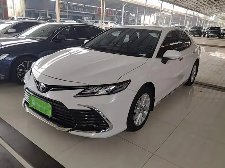 Toyota Camry 2023, арт. CN-3584401 — фото 1