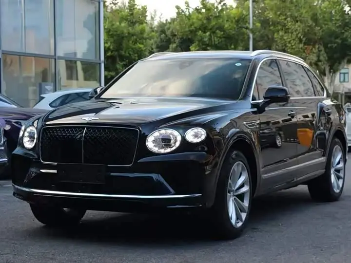 Bentley Bentayga 2024, арт. CN-3585613 — фото 1