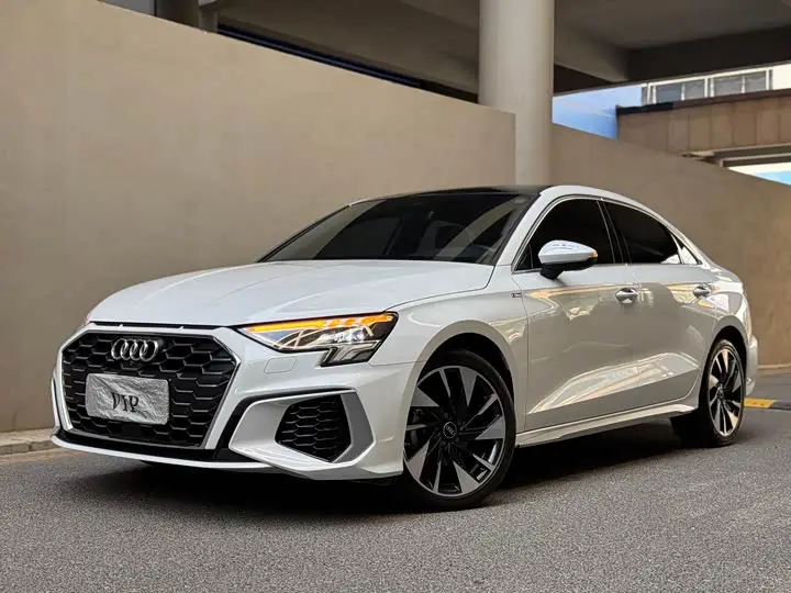 Audi A3 2023, арт. CN-3585821 — фото 1