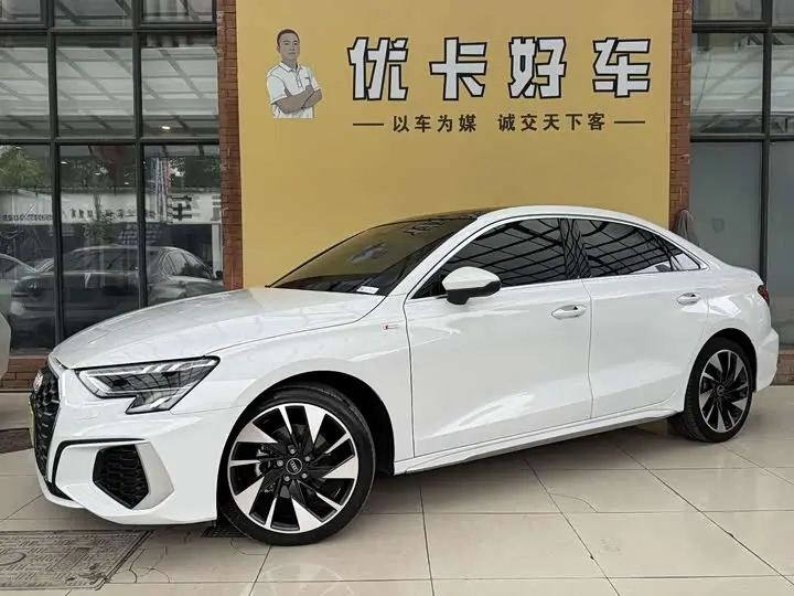 Audi A3 2022, арт. CN-3586521 — фото 1