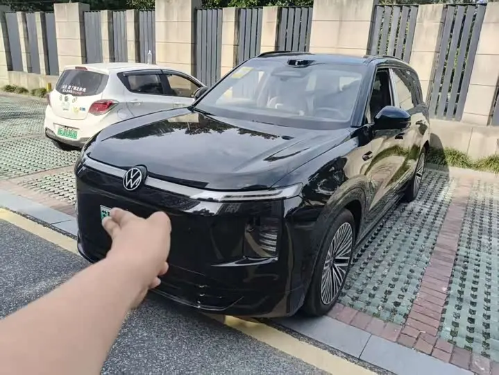 Volkswagen ID.Era 9X 2026, фото из объявления