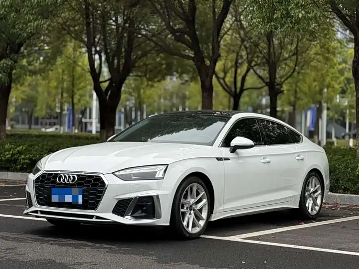 Audi A5 2023, арт. CN-3587768 — фото 1