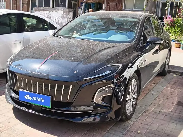 Hongqi E-QM5 2023, арт. CN-3588152 — фото 1