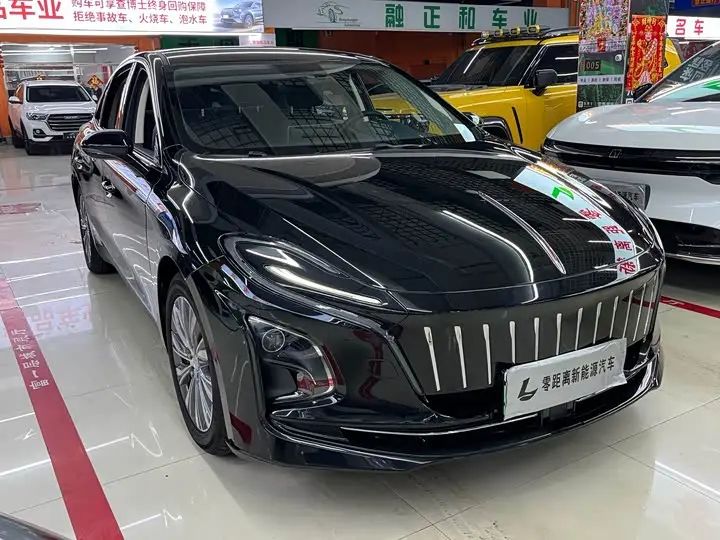 Hongqi E-QM5 2023, арт. CN-3588574 — фото 1