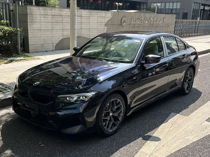 BMW 3 Series 2025, арт. CN-3590394 — фото 1