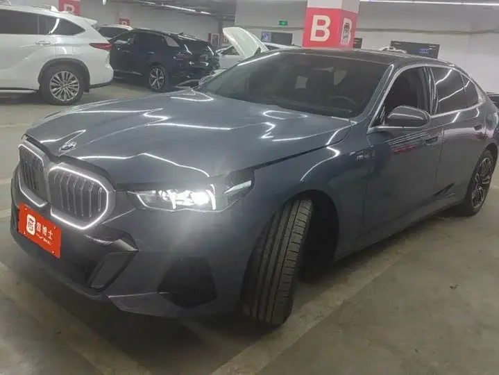 BMW 5 Series 2024, арт. CN-3590534 — фото 1