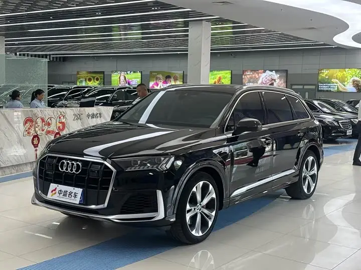 Audi Q7 2023, арт. CN-3590613 — фото 1