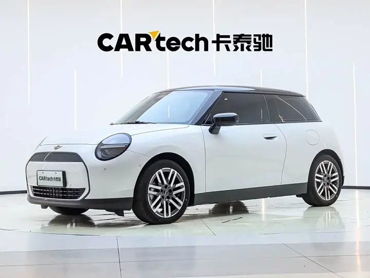 Mini Cooper 2024, арт. CN-3590884 — фото 1