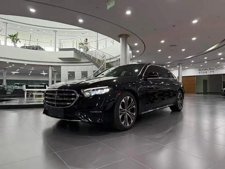 Mercedes-Benz E-Class 2025, арт. CN-3591649 — фото 1
