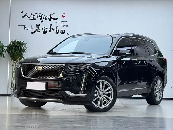 Cadillac XT6 2022, арт. CN-3592112 — фото 1