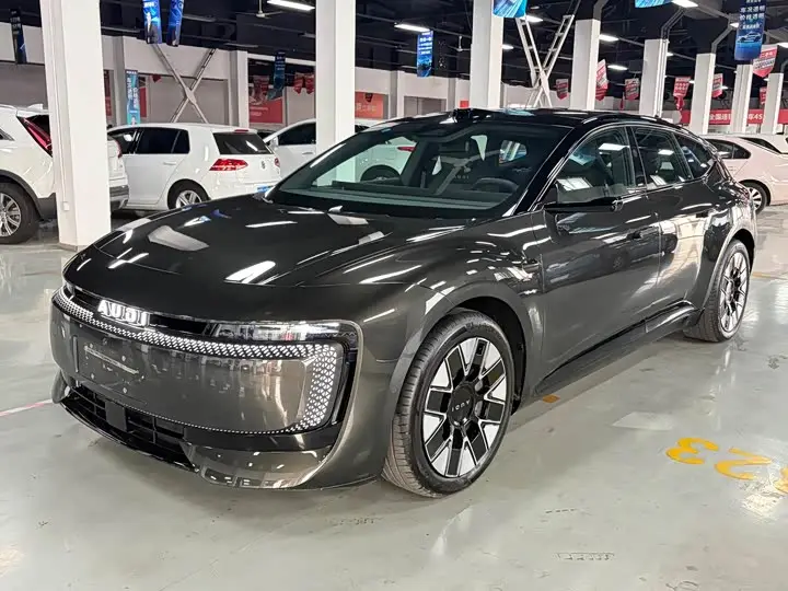 Audi × SAIC E5 Sportback 2026, фото из объявления