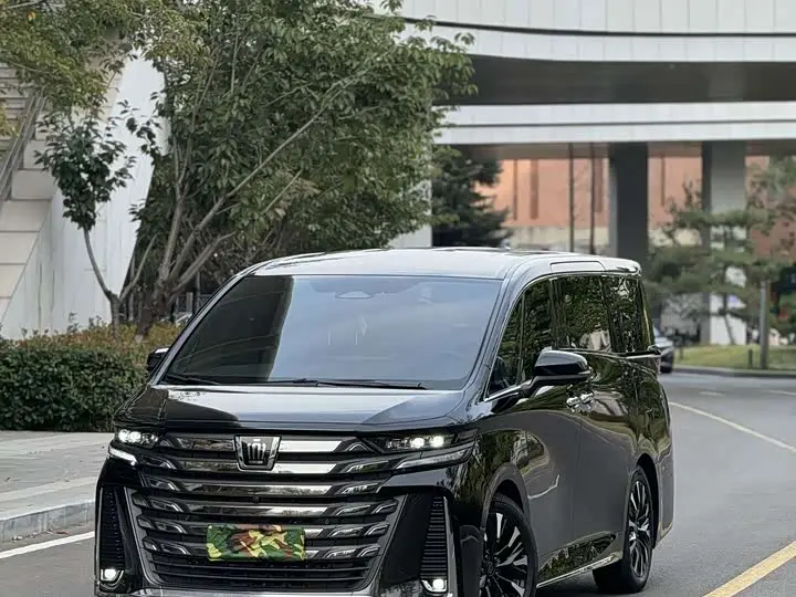 Toyota Vellfire 2024, арт. CN-3593472 — фото 1