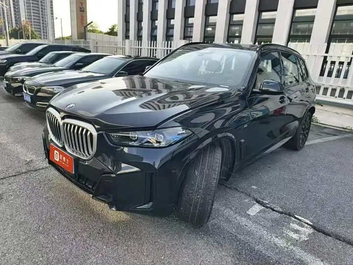 BMW X5 2025, арт. CN-3593836 — фото 1