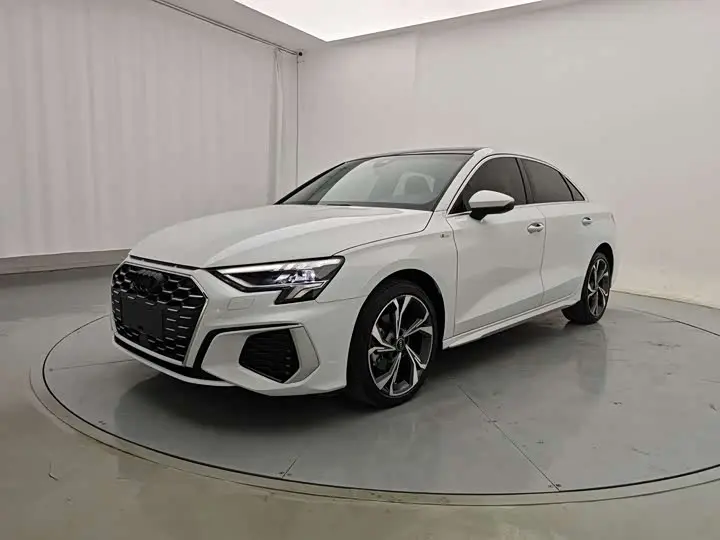 Audi A3 2023, арт. CN-3593967 — фото 1