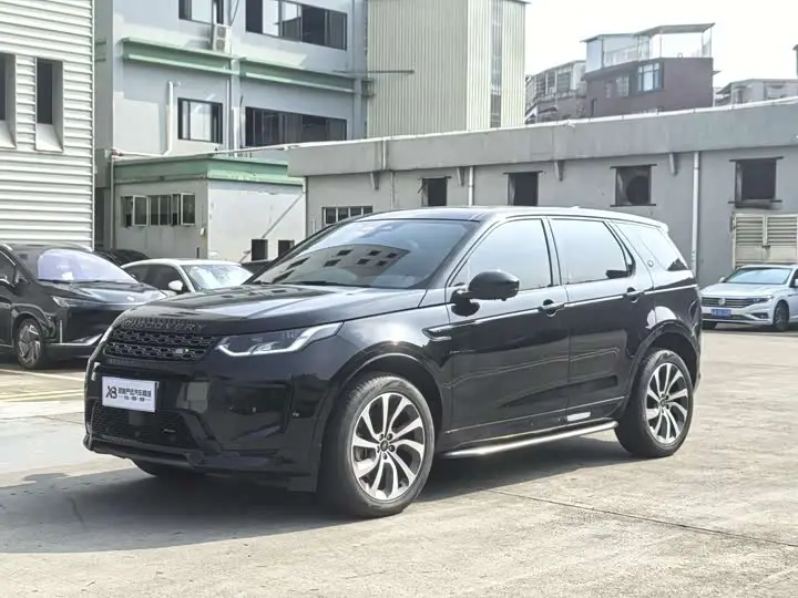 Land Rover Discovery Sport 2022, арт. CN-3594366 — фото 1