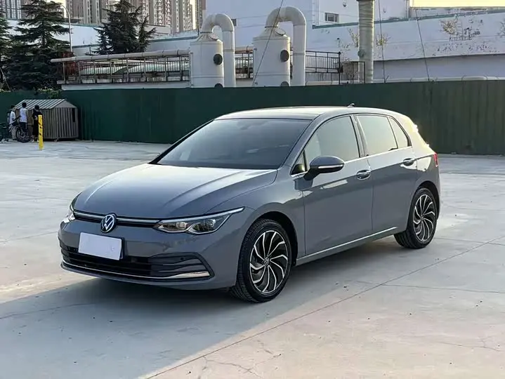 Volkswagen Golf 2021, арт. CN-3594433 — фото 1