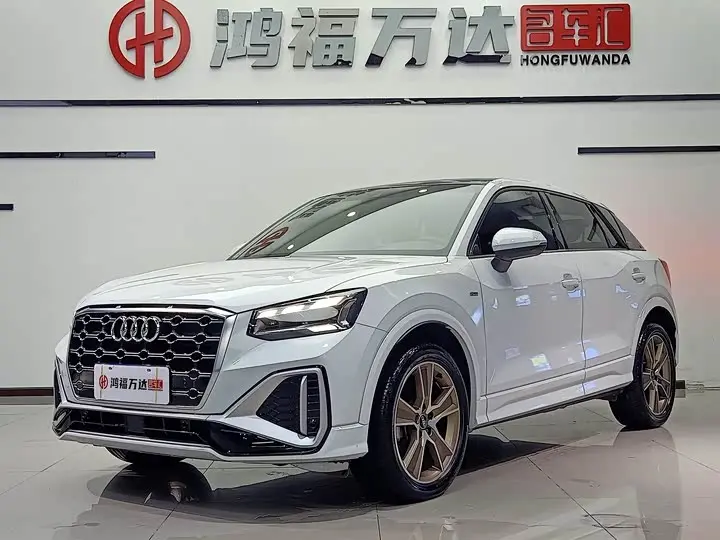 Audi Q2L 2022, арт. CN-3594881 — фото 1