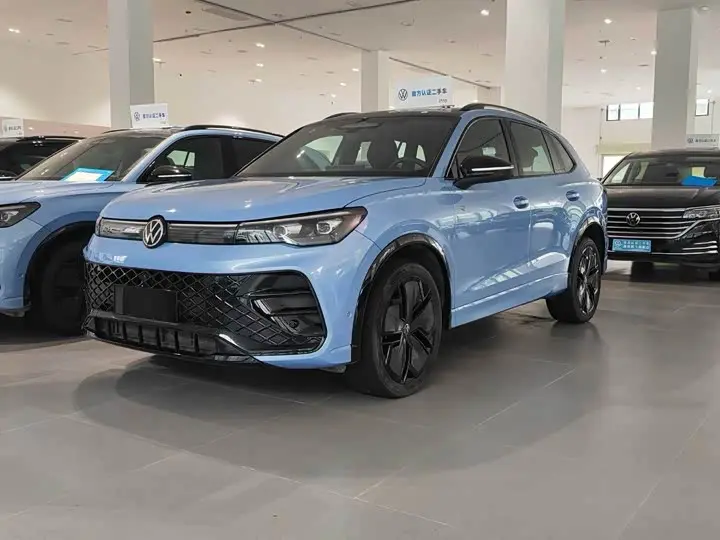 Volkswagen Tiguan L Pro 2024, арт. CN-3595462 — фото 1