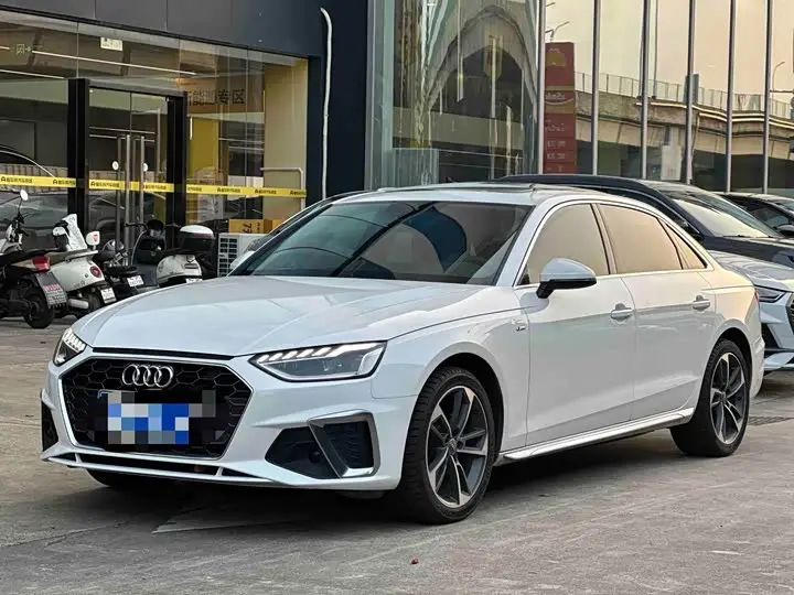 Audi A4L 2022, арт. CN-3595690 — фото 1