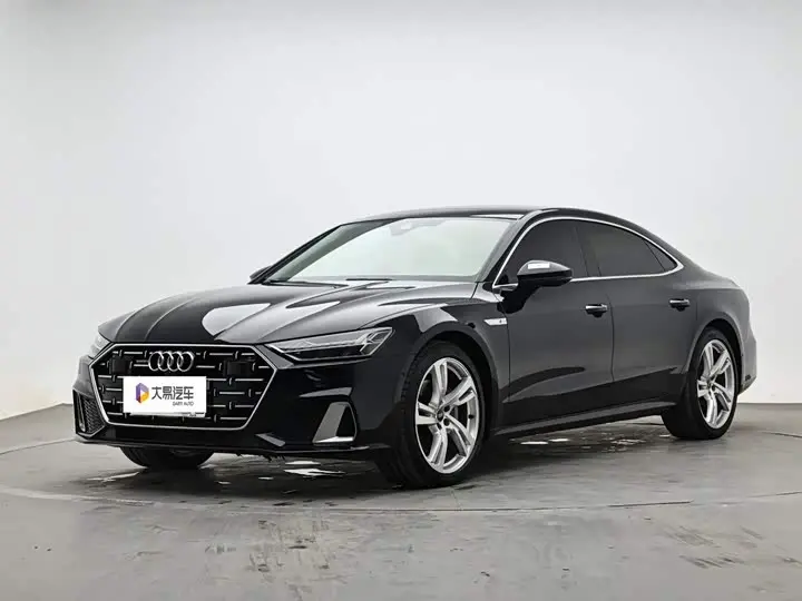 Audi A7L 2022, арт. CN-3596357 — фото 1