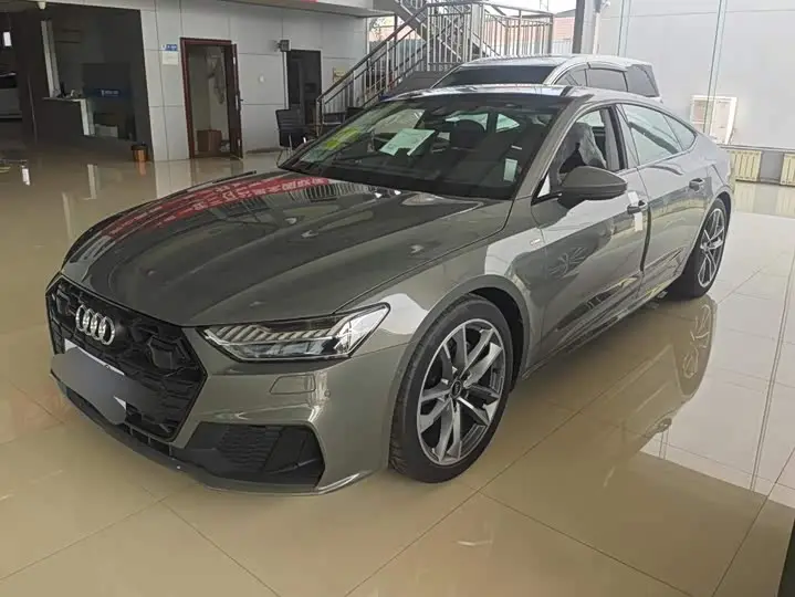 Audi A7 2024, фото из объявления