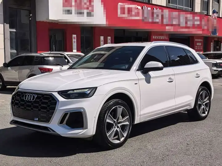 Audi Q5L 2022, арт. CN-3596624 — фото 1