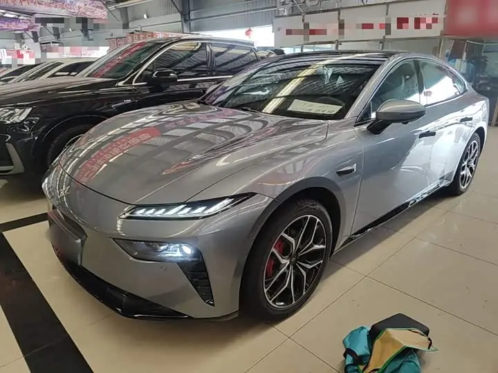Dongfeng Yipai eπ 007 2025, фото из объявления