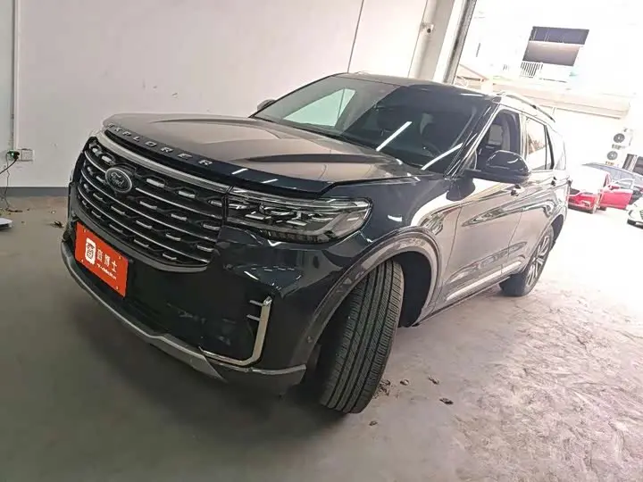Ford Explorer 2023, арт. CN-3596672 — фото 1