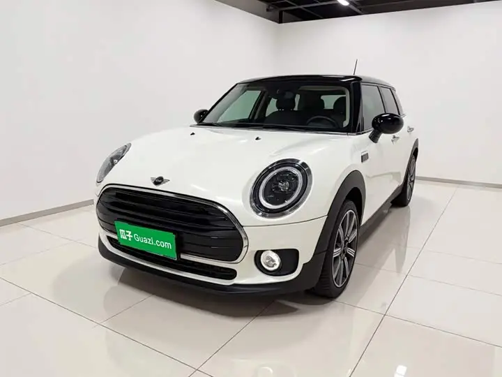 Mini Clubman 2023, арт. CN-3596779 — фото 1