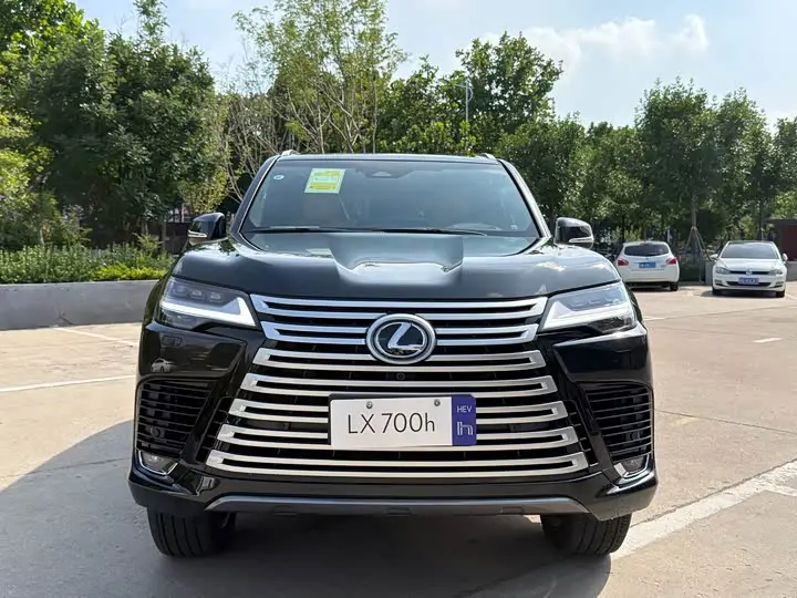 Lexus LX 2025, фото из объявления